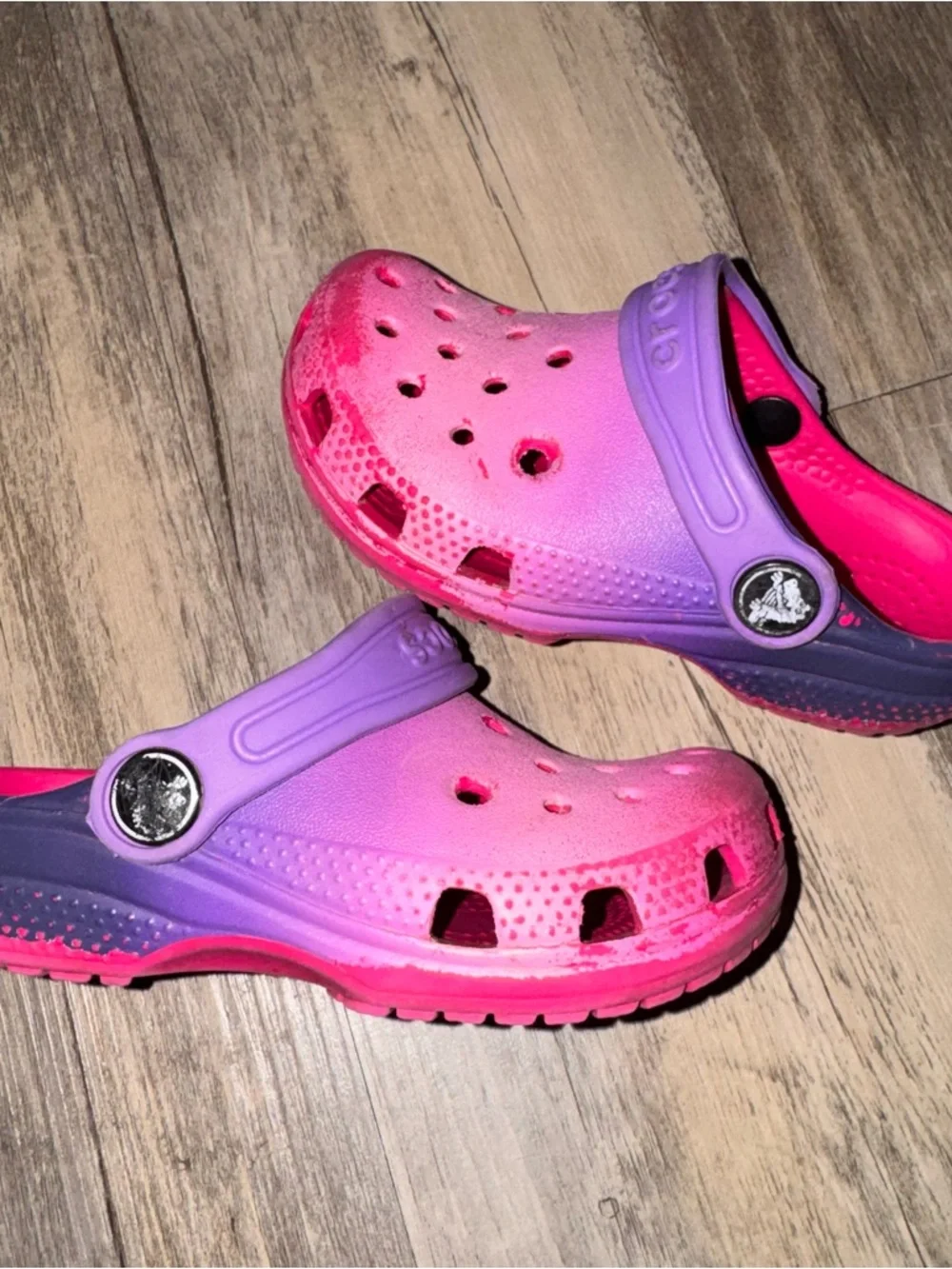 CROCS Kids Ombre Clog in Pink and Purple